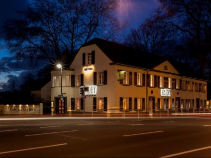 照片: History Californian Grill &amp;amp; Bar