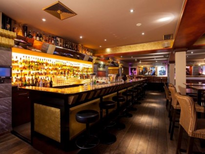 照片: History Californian Grill &amp;amp; Bar